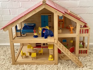 pintoy wooden dolls house