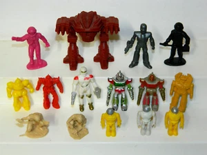 Mini Sci Fi, Robots, SpaceMan Mixed 2" Figures Lot: Soma Sonic Rangers, Mech - Picture 1 of 10