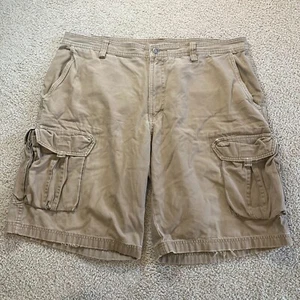 North Face Mens Size 40 Cargo Shorts Classic Beige Tan - Check Description - Picture 1 of 15