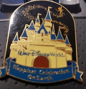 Spilla Disney 39214 WDW Celebrazione più felice sulla terra Castello di Cenerentola - Foto 1 di 9