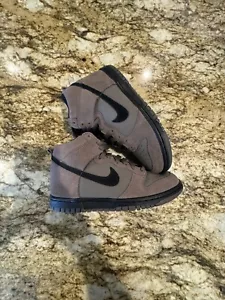 Nike dunk High Dark Mushroom 4.5Y - Picture 1 of 11