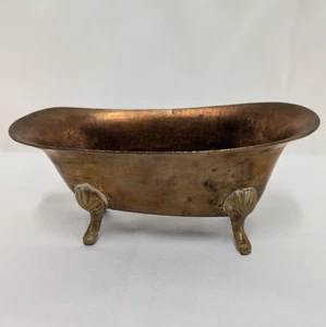 Bañera miniatura de latón vintage - bañera con patas - casa de muñecas/jabonera - Imagen 1 de 8