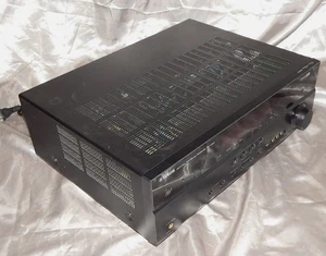 Yamaha RX-V567 Home Theatre Natural Sound AV Receiver Tested & Working! - Picture 1 of 3