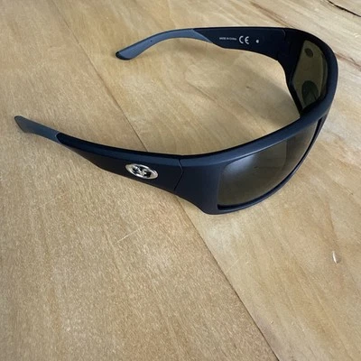 Triton 偏光太阳镜黑色镜框带烟雾镜片双焦阅读器 150 — 第 1/4 张图片