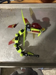 Lego 70702: Warp Stinger - Galaxy Squad Collection- Incomplete - Picture 1 of 2