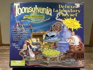 Vintage Toonsylvania Deluxe Laboratory Playset 1998 SEALED NOS VTG 90s Toys - Picture 1 of 21