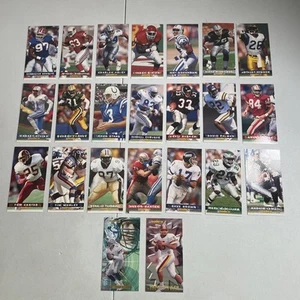 Lot of (23) 1994 Fleer NFL GameDay '94 Official Football NFL Tall Trading Cards - Bild 1 von 4