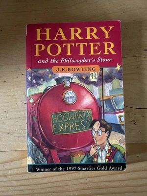 Early Harry Potter & The Philosophers Stone Paperback Book, Young Wizard 1997 - Image 1 of 4