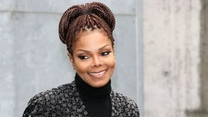 Janet Jackson - 2 audio cassette tapes - Picture 1 of 3