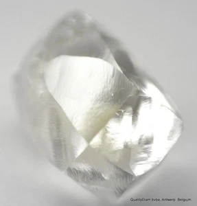 DIAMANTE EN BRUTO DE 1,04 QUILATES DE UNA MINA DE DIAMANTES. MACKLE DE DIAMANTE NATURAL - Imagen 1 de 10