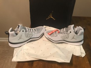 jordan dna lx platinum