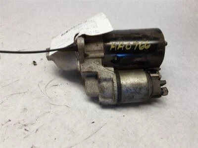 Motor de arranque usado se adapta a: Buick Encore 2016 1,4 L VIN B octavo dígito opcional LUV grado A Foto 1 de 4