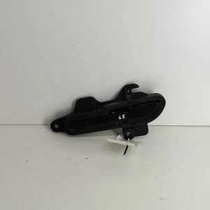 Maniglia esterna porta sinistra posteriore TESLA MODEL 3 1780884-00-A 2022 25408714 - Foto 1 di 7
