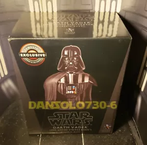 Star Wars Gentle Giant Darth Vader Mini Bust Gamestop Exclusive 18 Of 5000 - Picture 1 of 3