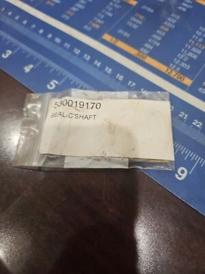 NEW POULAN CRANKSHAFT SEAL FITS 2200 2500 2750 2900 PP220 PP260  530019170 OEM - Image 1 of 2