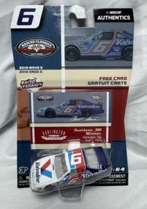 Mark Martin #6 NASCAR Authentics Wave 5 1993 Southern 500 WINNER 1:64 FORD TBIRD - Bild 1 von 3