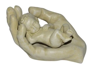 Figura Protectora De Mano Con Niño L 9 CM Símbolo Para Bautizo, Nacimiento - Imagen 1 de 4