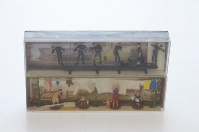 H0 Merten 2319 2268 Lokomotivpersonal Wäsche aufhängen Figuren Konvolut OVP N103 - Bild 1 von 2