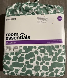 NWT Room Essentials Queen Green Microfiber Sheet Set/King Pillowcases-U Pick - Picture 1 of 2