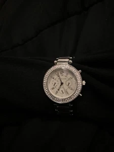 Michael Kors MK6354 Parker Silver Dial Stainless Steel Chronograph Women's Watch - Picture 1 of 5