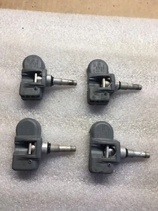 *Tested* SET of Mercedes 433 mHz MRXMERCTX1 TPMS Tire Pressure Monitoring Sensor - Picture 1 of 4
