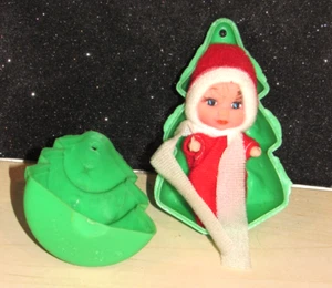 Fun World Babbo Natale Baby Kiddle-like clone come nuovo in ornamento albero 2,5" Cutie Pie - Foto 1 di 3