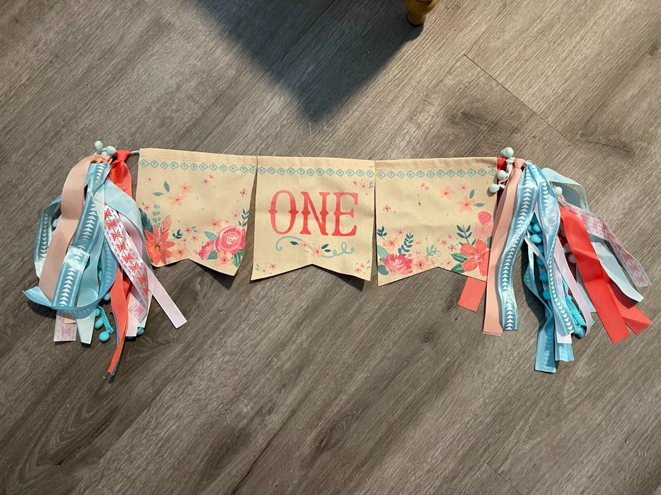 Banner de uma cadeira alta - Decorações de primeiro aniversário para meninas festa de 1º aniversário - Imagem 1 de 1