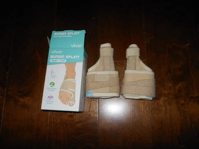 Open Box VIVE Bunion Splint Corrector 1 Pair Natural/Beige - Image 1 of 2