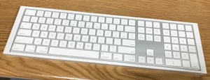 Apple A1843 Wireless Rechargeable Bluetooth Magic Keyboard With Numeric Keypad D - Picture 1 of 5