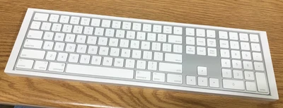 Apple A1843 Wireless Rechargeable Bluetooth Magic Keyboard With Numeric Keypad D - Image 1 of 4