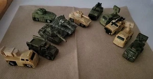 11-teiliges Micro Machine 2002 PTI Roller Ball Militär Panzer & Fahrzeug Set Markenlos - Bild 1 von 6