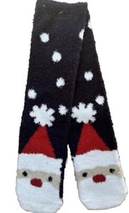 Gap Kids Girls Santa Oyster Plush Cozy Winter Holiday Socks Shoe Size S/M 10-2 - Picture 1 of 3