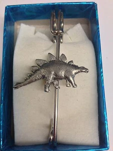 Stegosaurus Dinosaur PP-G17 Pewter Emblem Kilt Pin Scarf/Brooch 3" 7.5 cm - Picture 1 of 1