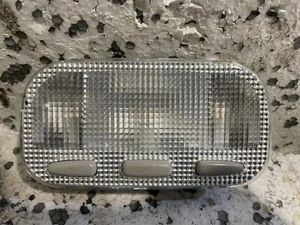 2006 PEUGEOT 1007 INTERIOR ROOF COURTESY LIGHT PBTPGF304 C415 - Picture 1 of 3