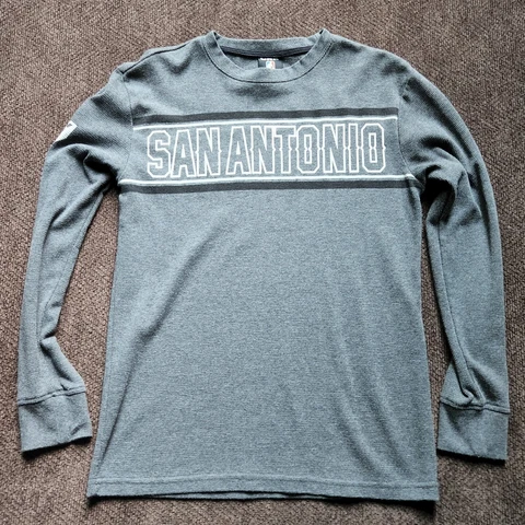 San Antonio Spurs Youth Waffle Knit Sweater Gray Long Sleeve - Size Small Cover