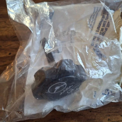 Tapa depósito dirección asistida para Chevrolet Impala Malibu Pontiac Buick LaCrosse Foto 1 de 4