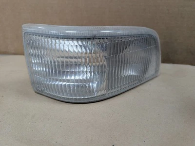 1992-1996 Buick Roadmaster 1 lâmpada estilo LH driver sinal de volta marcador de canto - Imagem 1 de 4