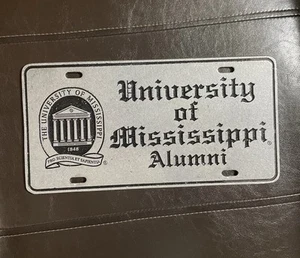Vintage Università Mississippi Alumni REBELS - Targa Targa in Peltro - Foto 1 di 2