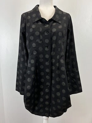 Women’s Comfy USA Tunic Top Shirt Small Black Gray Polka Dot Button Up Made USA Foto 1 de 4