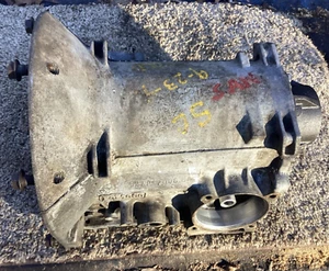 1971 Ford C4 Transmission Case Pan Fill D2AP-7006-EA 9 VB Bolts / Screw In - Bild 1 von 10