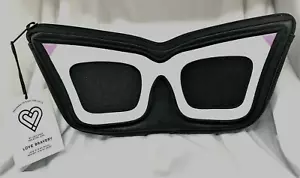 LOVE BRAVERY Sonnenbrille Kosmetik Clutch / von Lady Gaga und Elton John - Bild 1 von 7