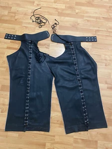 Leder Chaps Männer Priape m. Schnürungen/Biker/Western-Style/2 Teile Snax/Folsom - Bild 1 von 15