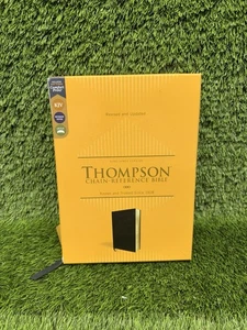 KJV, Thompson Chain-Reference Bible, European Bonded Leather, Black, Red Letter, - Foto 1 di 3