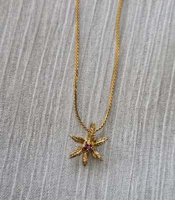 Vintage 14K Yellow Gold Pink Ruby Flower Pendant 16" Chain Necklace Italy 1.57g - Image 1 of 4