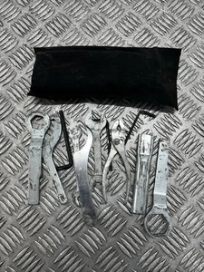 Kawasaki ER6 F 2015 Werkzeugsatz 2012 - 2016 - Bild 1 von 2