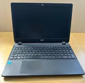 Acer Aspire ES1-512 15,6" Laptop Notebook mit Intel N3540, 4GB RAM 1TB HDD Win10 - Bild 1 von 10