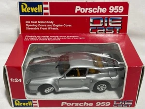 Revell 1/24 Porsche 959, Silver - Picture 1 of 2