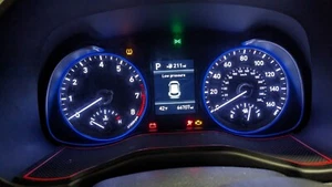 Cuadro de instrumentos Hyundai Kona medidor centro de mensajes 66 k millas 17 18 19 20 21 - Imagen 1 de 6