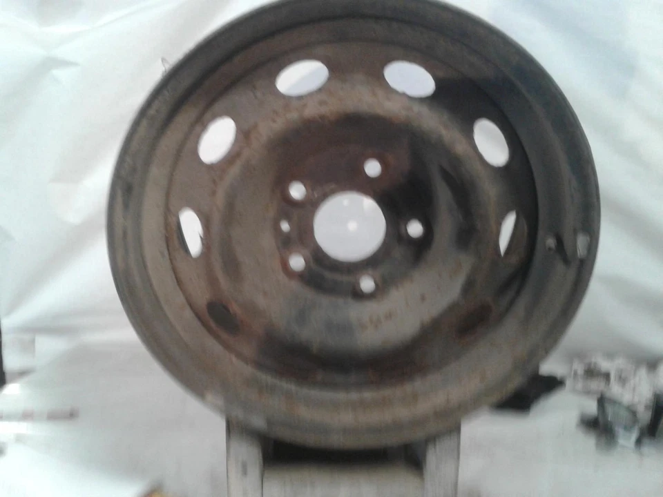 Used Spare Tire Wheel fits: 2005 Dodge Durango 17x7 spare Spare Tire Grade B - Image 1 of 3