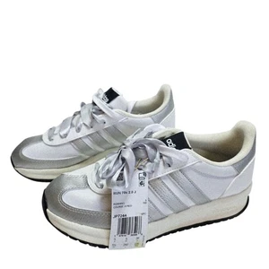 Adidas Women’s Size 5 White Silver Run 70s 2.0 J Running Shoes JP7244 New - Picture 1 of 9
